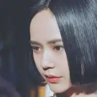  笑的开心的女生头像微信头像图片大全