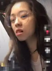  抖音最美打工妹火了,当她摘下口罩的一瞬间,网友还是戴上吧
