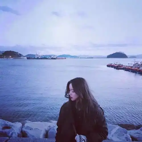  你所有痛苦的根源就是你的恶意和善良都不够纯粹