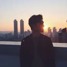微信头像男成熟稳重型