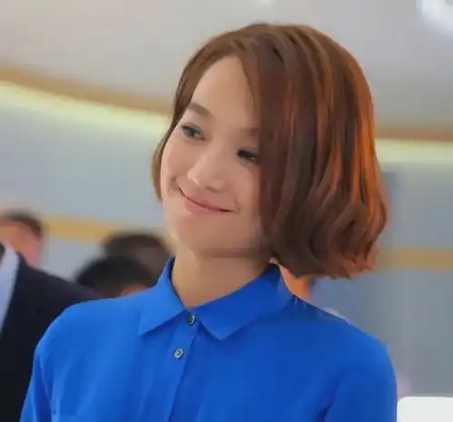  曝朱丹精明,给周一围戴高帽,离婚下场却是渣男无家无事业无亲人