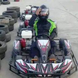  卡丁车