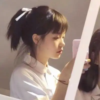 闺蜜头像一冷一萌幼稚