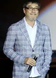  李宗盛三婚娇妻小27岁60岁还有激情结婚说明创作不辍