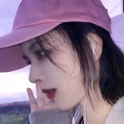  短发女生头像侧脸图片韩系短发冷酷头像大全