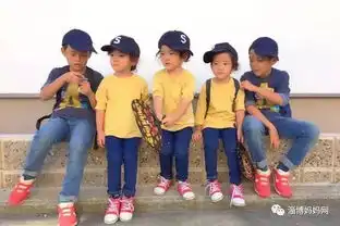  这个渴望生女孩的麻麻,生了5个儿子后,干脆将儿子当女儿养