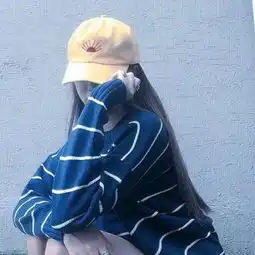  帽子女头幸福右边荒芜人烟