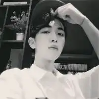  小清新男生个性qq头像