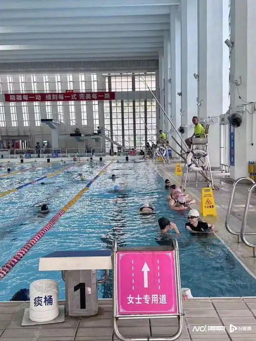  实地走访广州开设女性泳道游泳馆泳客点赞人性化设置