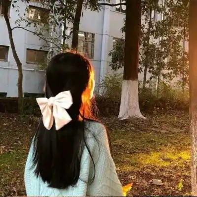 女生侧脸微信头像真人