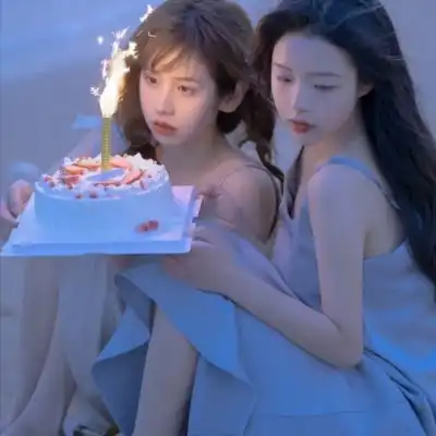 闺蜜头像一冷一萌女生闺
