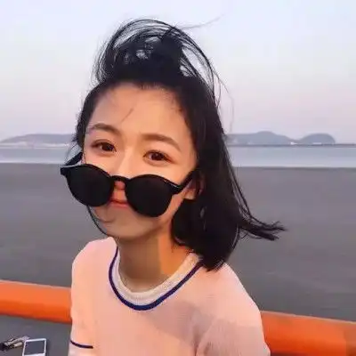  有些笑容以伤害自己为代价.