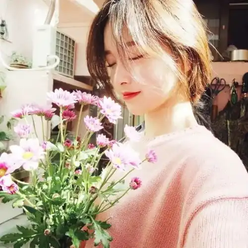 ins头像女生仙气侧脸动