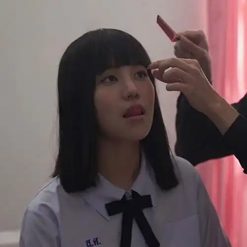  优质娜诺头像她是禁忌,也是女孩她可是撒旦的女儿腾讯新闻