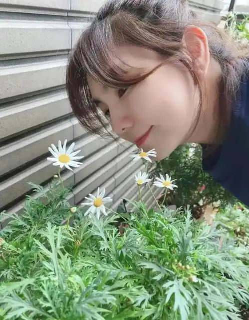  女团鼻祖ella的3亿豪宅那松弛感,网友直呼爱上想住