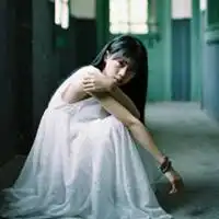  lomo意境女生头像你注定要走我拿什么留