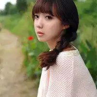 微信头像女生简单大方小