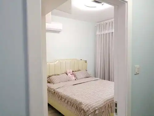  115㎡简约美式,深色家具浅色定制柜,耐看有品味