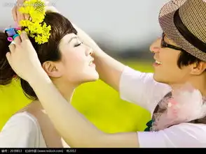  帅哥给美女头戴黄花的一对情侣图片2039813