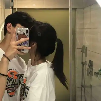  真人唯美情侣头像恋爱中的女孩情侣头像我要个性网