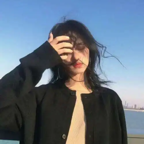 微信头像女生简单大方阳