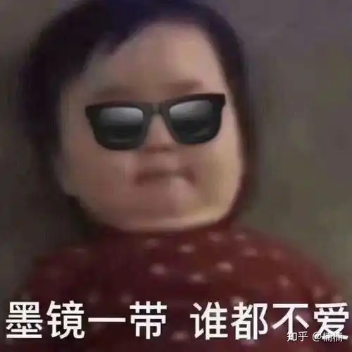  头发多而且硬的女生适合长直发还是长卷发