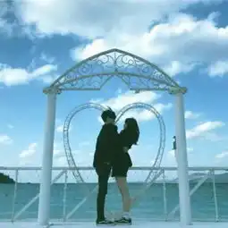  这个头像是情侣头像吗