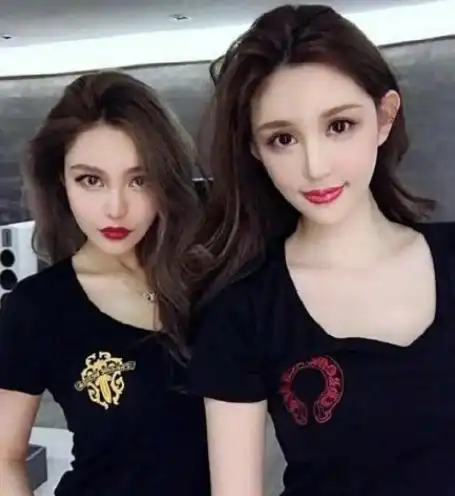 闺蜜头像戴口罩周扬青