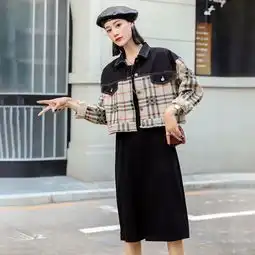  阳光女装