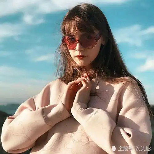  脱单困难的女生,通常会有这3个特征,傻姑娘别再不懂了