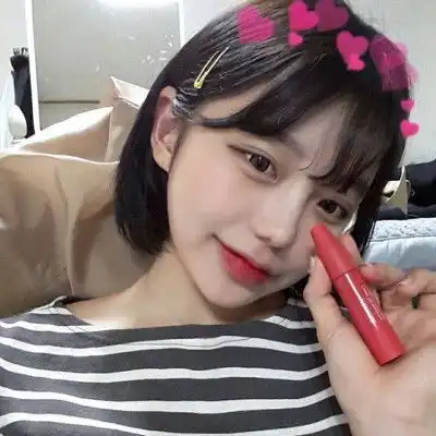 微信头像气质冷酷女艾莉