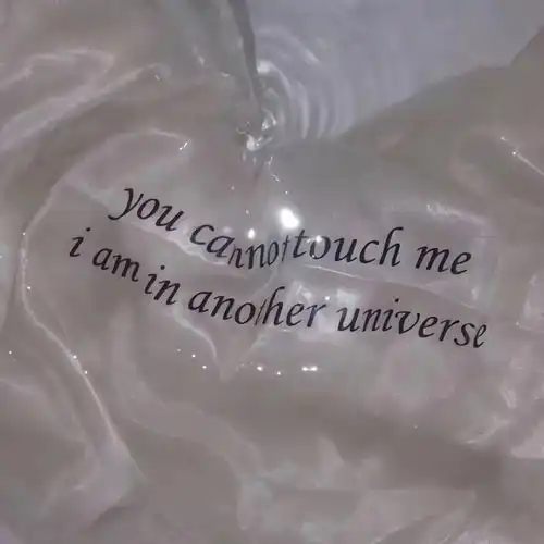  对感情超理智的热搜文案