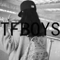  有没有tfboys的头像带字的