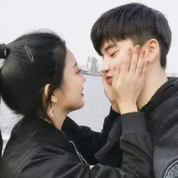  接吻真的会怀孕,捏住你的鼻子会发生什么