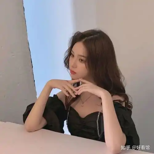  高冷范气质女生头像成熟气质女生头像高级感头像女干净温柔有气质的女生头像