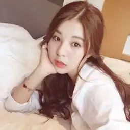  女生微信头像唯美时尚高清2018最新一厢情愿有始无终