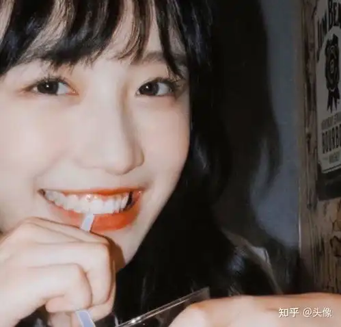  丧系女生头像