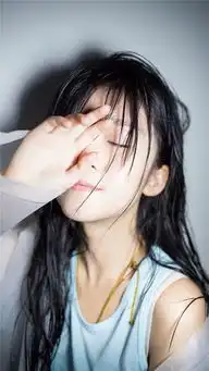  美女1211140103