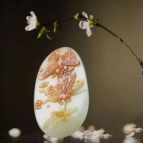  有阅历的女人,戴什么珠宝玉石,旺运招财又显高级