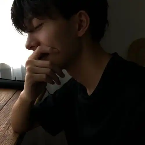  人啊不是在对抗遗忘就是在强调遗忘