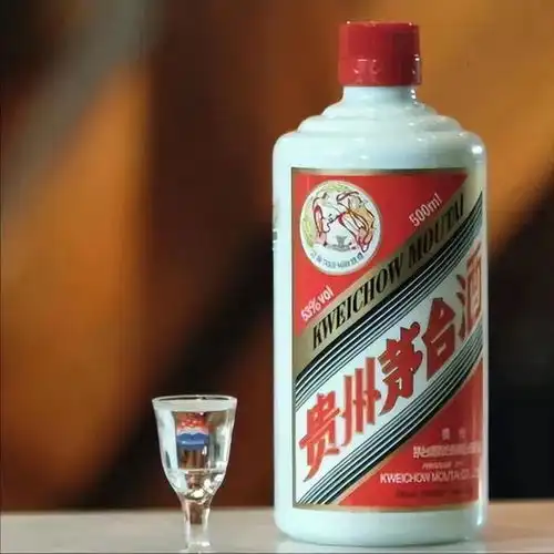 适合做头像的酒杯图片茅