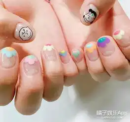  春天是个少女心复苏的季节初春小清新美甲还不赶紧来一发