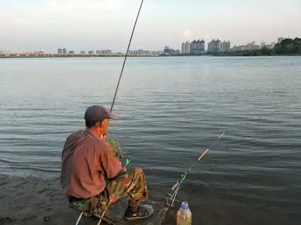  钓鱼摄影图片免费下载精品钓鱼摄影图素材大全熊猫办公