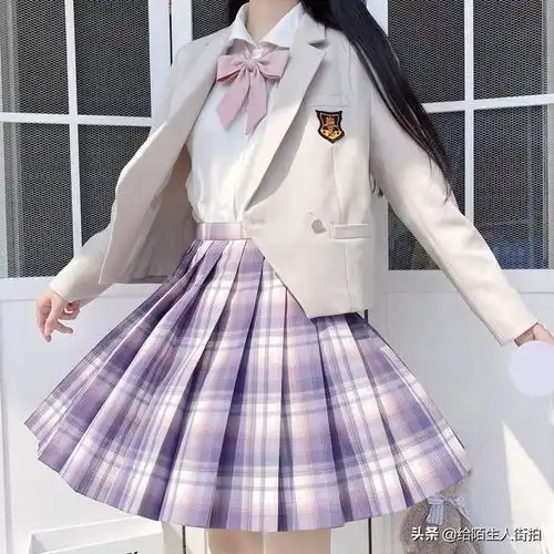  jk背带是什么意思什么是jkjk是个梗吗