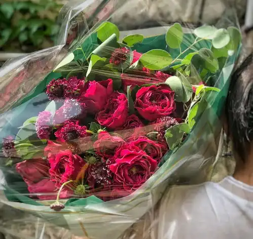  朋友圈晒图助推鲜花消费网上包月订花渐成主流市消保委发布上海日常生活鲜花消费调查