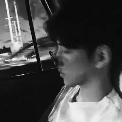  比较酷男生帅气头像图片,社会男人喜欢可以来了