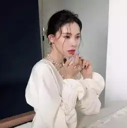  2019超火的八大网红刘海,你剪了哪一款