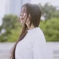 qq女生头像带字黑白微风轻轻吹起,我好喜欢你2016唯美清新的女生头像