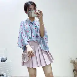  施悦名2019韩版新款清新甜美淑女花朵绑带v领喇叭袖雪纺衫