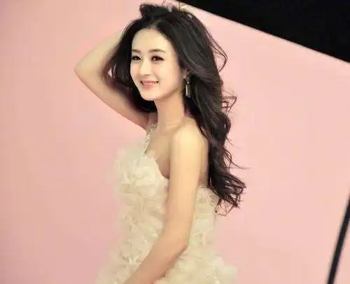  她是赵丽颖的替身,如今变身女主角,演技不输赵丽颖